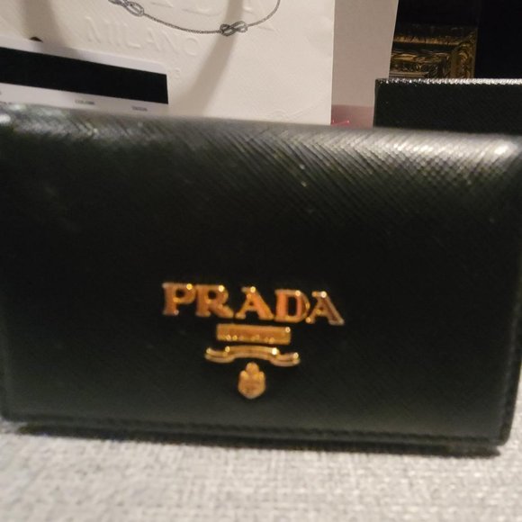 Prada Card Holder Wallet-Saffiano Metal